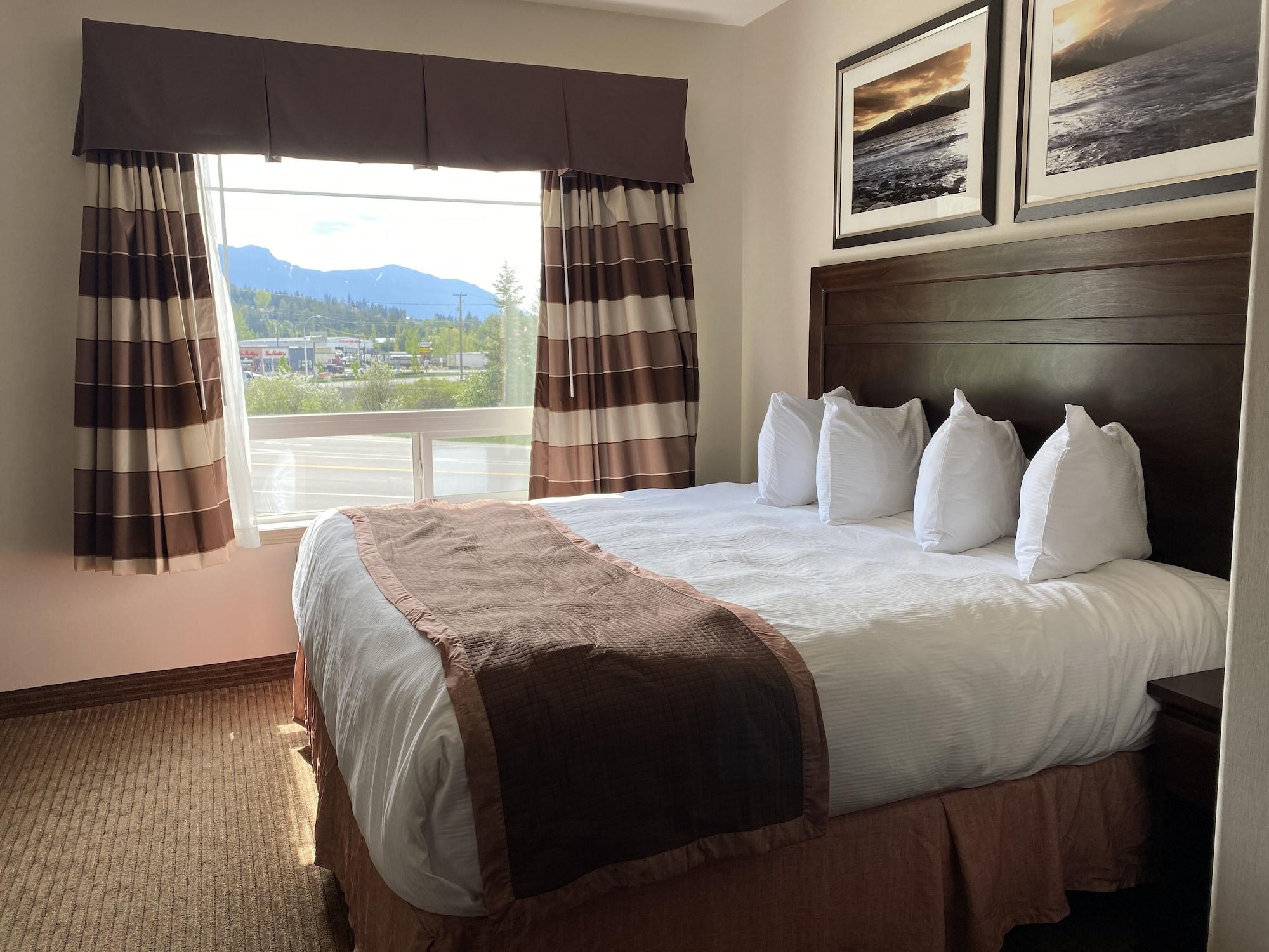Ramada By Wyndham Creston Hotel Luaran gambar
