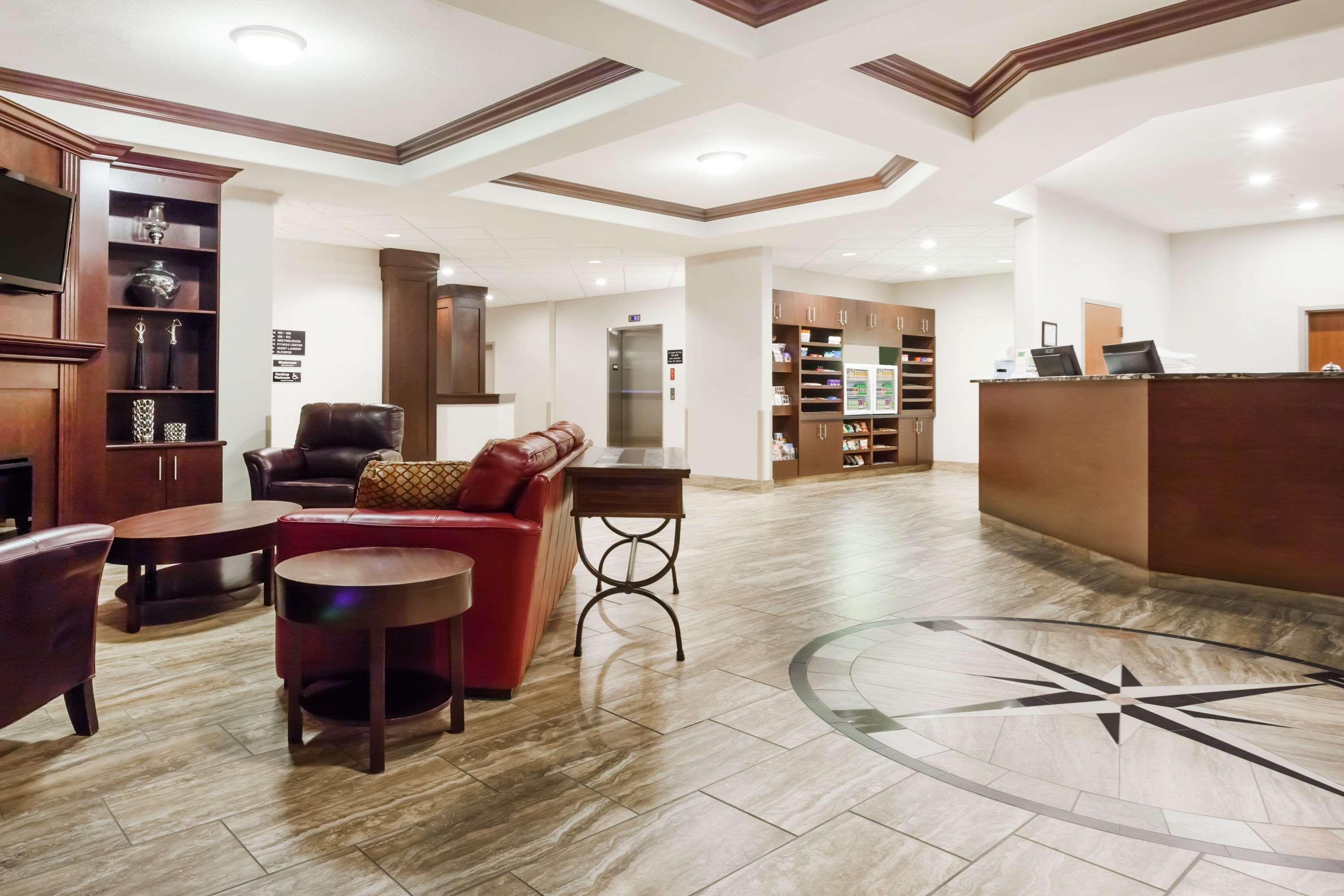 Ramada By Wyndham Creston Hotel Luaran gambar