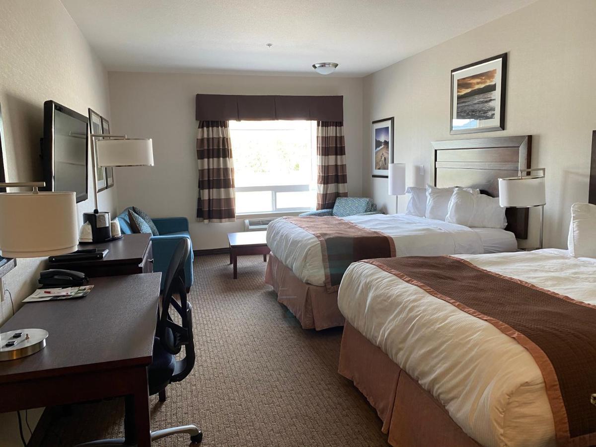 Ramada By Wyndham Creston Hotel Luaran gambar
